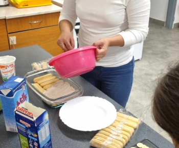 ROZVOJOVÝ TÍM V AKCII / Studená torta. - foto